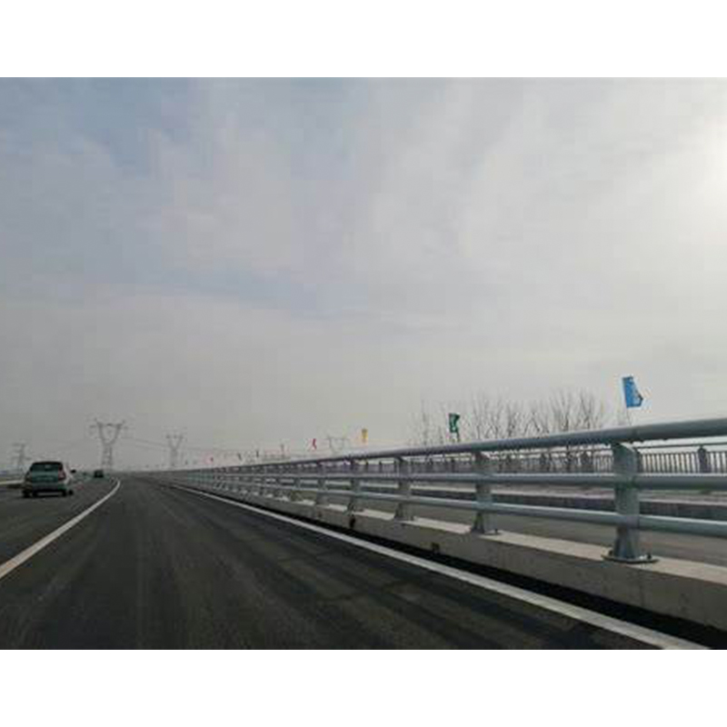 Applicable To All Kinds Of Non-Standard Steel Structure Guardrails And Handrails